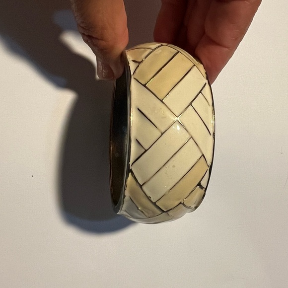 Jewelry - Ivory color  Woven Pattern Decorative Bangle - Home Accents